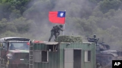 台灣軍方人員在北部新竹縣進行戰備演練。(2023年9月21日）