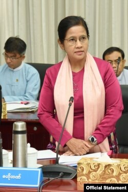ဗဟိုဘဏ်ဥက္ကဋ္ဌ ဒေါ်သန်းသန်းဆွေ