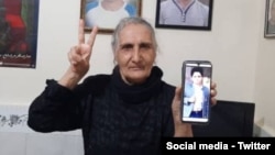 گوهر عشقی، مادر دادخواه ستار بهشتی، وبلاگ‌نویس جان‌باخته