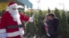 Los Anđeles: Božićne jelke besplatne u zamenu za smeće