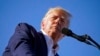 FILE - Mantan Presiden Donald Trump saat berkampanye di Bandara Regional Waco, di Waco, Texas, 25 Maret 2023.