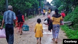 ထားဝယ် သရက်ချောင်းဒေသယခင်မှတ်တမ်းဓာတ်ပုံ။ (photo: C J)
