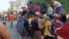 တိုက်ပွဲတွေကြောင့် ထန်းတပင်မှာ ဒေသခံတွေပိတ်မိ