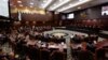 Pembacaan keputusan atas sengketa Pilpres 2024 di Gedung Mahkamah Konstitusi di Jakarta, 22 April 2024. (Foto: REUTERS/Willy Kurniawan)