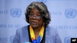 ARHIVA - Linda Tomas-Grinfild, američka ambasadorka u Ujedinjenim nacijama 24. avgusta 2023. (Foto: AP/John Minchillo)