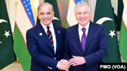 شوکت میرضیایف، رییس جمهور اوزبیکستان و شهباز شریف، صدر اعظم پاکستان 