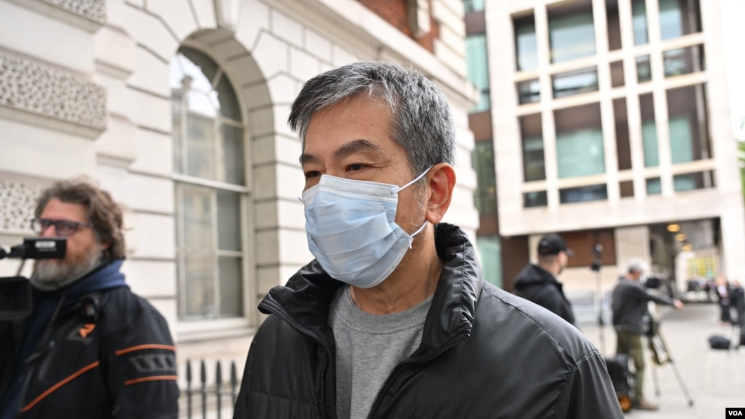 2024年5月13日，英國警方起訴三名男子，指他們違反英國《國家安全法》，星期一出庭應訊的其中一名被告是香港駐倫敦經濟貿易辦事處行政經理袁松彪(Chung Biu Yuen) ，又名Bill Yuen。 （攝影：Galileo Cheng）