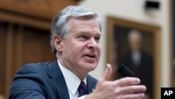 Direktor Federalnog istražnog biroa (FBI) Kristofer Rej svjedoči u Kongresu, 24. jula 2024.