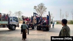 ရွှေကုက္ကိုလ် တိုက်ပွဲကြောင့် ထိုင်းဘက် စစ်ရှောင်လာသူများ။ (Photo: VOA Burmese)