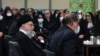 علی خامنه‌ای در جمع شاعران حکومتی: غربی‌ها، دارو را تحریم کردند و مانع از ورود واکسن کرونا به ایران شدند