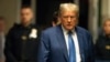 Mantan Presiden AS dan calon presiden dari Partai Republik Donald Trump tiba di Pengadilan Kriminal Manhattan, New York City, untuk menghadiri sidang uang tutup mulut, 20 Mei 2024.