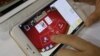 ILUSTRASI - Perputaran uang dalam judi online di Indonesia mencapai Rp327 triliun sepanjang tahun 2023. (REUTERS/Bobby Yip).