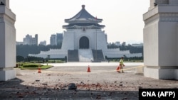 台灣台北自由廣場中山紀念堂附近的建築也受到花蓮地震的影響。 （2024年4月3日）