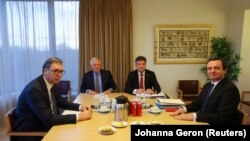 Sastanak lidera Srbije i Kosova uz posredovanje zvaničnika EU