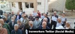 تجمع اعتراضی بازنشستگان مخابرات در خراسان رضوی، دوشنبه ۲۲ اسفند ۱۴۰۱