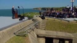 Biden Mande Ameriken pou yo Defann Demokrasi nan Diskou li Pwononse Normandy 