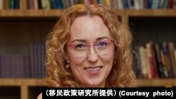 移民政策研究所資深政策分析師巴塔洛娃（Jeanne Batalova）。（移民政策研究所提供）