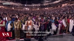 བརྟན་བཞུགས་སྐབས་ཀྱི་བྱིས་པའི་གླུ་དབྱངས་ལ་དགའ་མོས་ཆེན་པོ་གནང་བ།