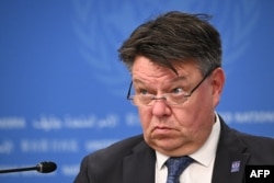 Generalni sekretar Svetske Meteorološke Organizacije Peteri Talas prisustvuje konferenciji za medije u kancelarijama UN-a u Ženevi. 12. oktobar, 2023. (Foto: AFP / Fabrice Coffrini)