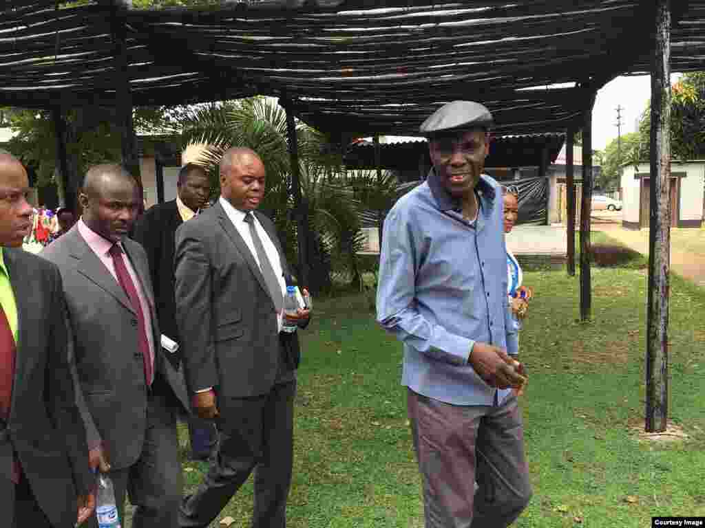 Mtukudzi