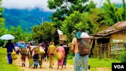 မြန်မာစစ်ဘေးဒုက္ခသည်များရဲ့ယခင်မှတ်တမ်းဓာတ်ပုံ - IDPs။ ဓါတ်ပုံ - မိုင်ညီဝင်းမောင်