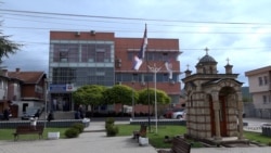 Srbi sa juga Kosova i napuštanje kosovskih institucija