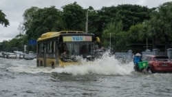 ပြည်နယ်နဲ့တိုင်း နေရာအတော်များများမှာ မိုးများ ရေလျှံနေ
.mp3