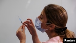 U Izraelu su otvoreni i noćni punktovi za vakcinaciju