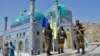 محافظین طالب در اطراف زیارت سخی در کابل