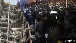 اعتراض و تظاهرات در آبادان پس از ریزش متروپل 