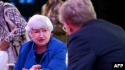 Sekretarka za finansije SAD Dženet Jelen prisustvuje ručku "Pandemijskog fonda", kao deo razgovora na samitu G20 u Nusa Dui, indonežanskom ostrvu-odmaralištu na Baliju, 13. novembra 2022.