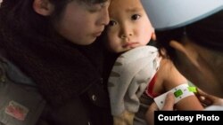 북한 무산군의 진료소에서 한 어린이가 예방접종을 맞고 있다. 사진제공=UNICEF (자료사진)