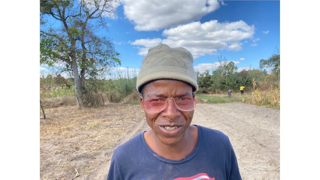 Tafadzwa Gamanya from Goromonzi district is one of the Zimbabweans living in rural areas who are doing better than their counterparts in the urban areas thanks to subsistence farming and good rains. (Columbus Mavhunga/VOA)