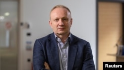 ARHIVA - Predsednik stranke Slobode i pravde Dragan Đilas, 19. juna 2020. (Foto: Reuters/Marko Đurica)