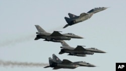 ARHIVA - Lovci Mig 29'poljskih oružanih snaga (Foto: AP/Alik Keplicz)