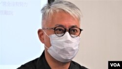 黃偉國表示，網上流傳的問卷並非香港民研的設計，部份題目完全是造假。(美國之音 湯惠芸)