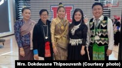 མོང་པ་ཨ་མི་རི་ཀ་བའི་ཚོགས་སྡེ་