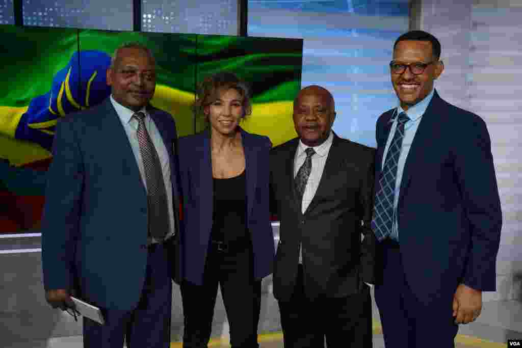 የአሜሪካ ድምፅ አፍሪካ ዲቪዥን ዳይሬክተር ሳልዋ ጃፋሪ፣ የአፍሪካ ዲቪዥን የፕሮግራም ሥራ አስኪያጅ ምዋሞዮ ሃምዛ፣ የአፍሪካ ቀንድ ተጠባባቂ ኃላፊ ሰለሞን አባተና የስቱዲዮ አወያይ አሉላ ከበደ።