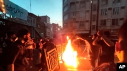 Protesti u centru Teherana 21. septembra 2022.
