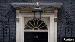 Dauning strit 10 u Londonu - rezidencija britanskog premijera. 