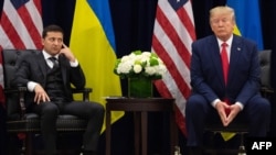 Predsednik Tramp i ukrajinski predsednik Volodimir Zelenski na sastanku na marginama zasedanja Generalne skupštine UN u Njujorku, 25. septembra 2019.