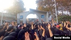  اعتراضات سراسری، دانشجویان دانشگاه نوشیروانی بابل، سه‌شنبه ۲۴ آبان ۱۴۰۱