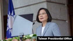 蔡英文：和香港人民站在一起
