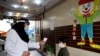 کرونا در ایران| افزایش موارد ابتلا؛ وزارت بهداشت نیاز به حفظ فاصله اجتماعی در مدارس را حذف کرد
