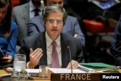 Arhiva - Francis Dealtre, francuski ambasador u UN, rekao je 27. juna da će njegova zemlja nastaviti da poštuje posvećenost iranskom nuklearnom sporazumu, sve dok to bude činio i Iran.