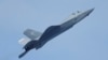 殲-35珠海航展亮相—中國隱形戰機步入雙機時代 專家：飛行員實戰短板難超越美國