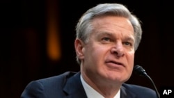 Foto Achiv: Direkte FBI Christopher Wray pandan yon odisyon nan Kongre Etazini nan Washington. 