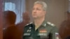  Timur Ivanov, zamenik ministra odbrane, u staklenom kavezu u sudu u Moskvi (Foto: AFP /Pres služba gradskog suda Moskve)