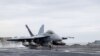 2024년 6월 28일 미한일 3자 연합훈련인 프리덤 에지 훈련 중 F/A-18F 슈퍼호넷이 니미츠급 항공모함 USS 시어도어 루즈벨트(CVN 71)의 비행 갑판에서 이륙하고 있다. (자료사진)