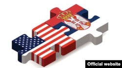 Zastave SAD i Srbije (Grafika: Sajt Ambasade SAD u Srbiji)